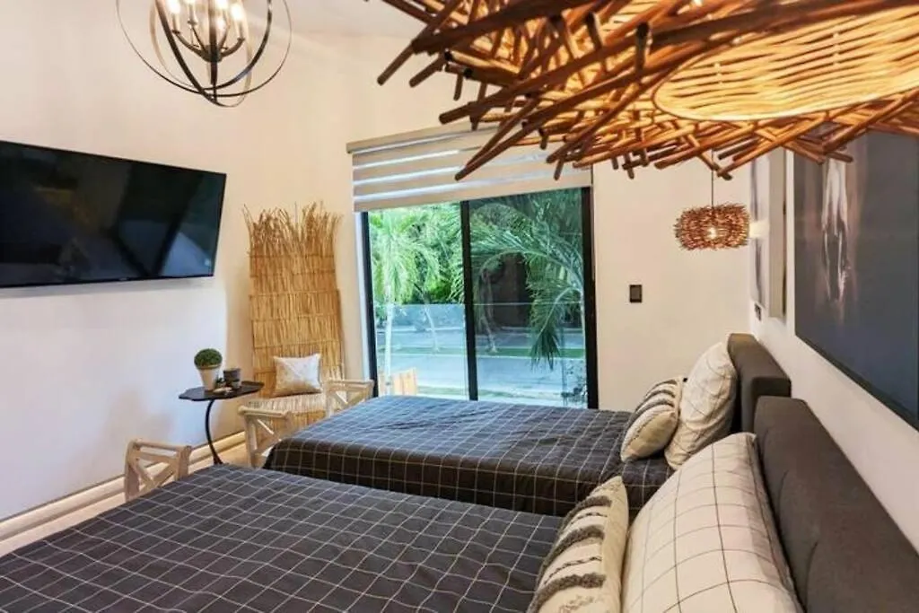 Villa Casa Pulpo Paradise In Gated Community Playa del Carmen