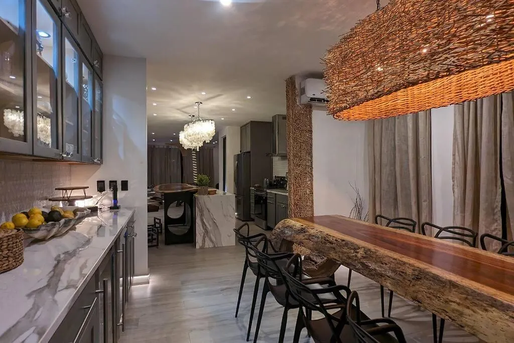 Villa Casa Pulpo Paradise In Gated Community Playa del Carmen