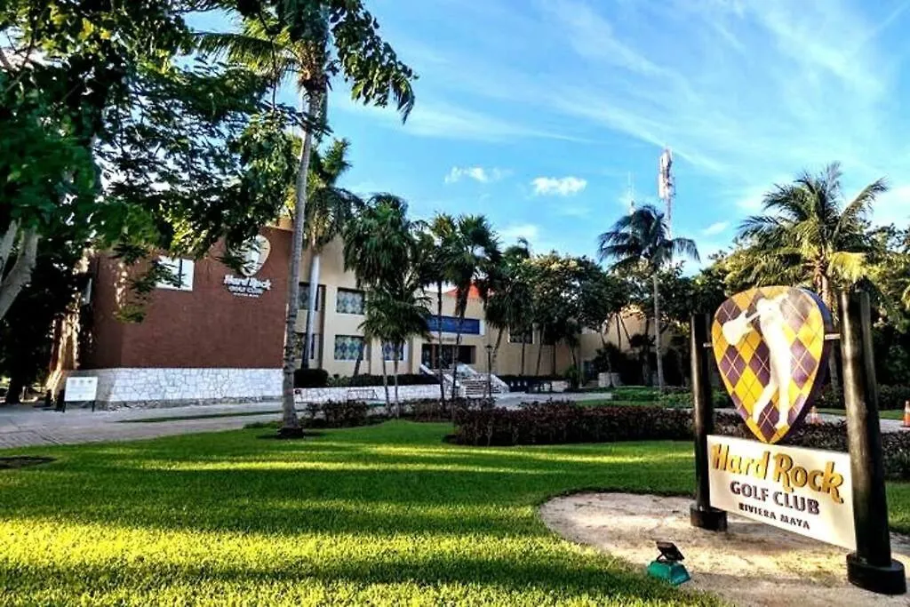 Villa Casa Pulpo Paradise In Gated Community Playa del Carmen Mexico