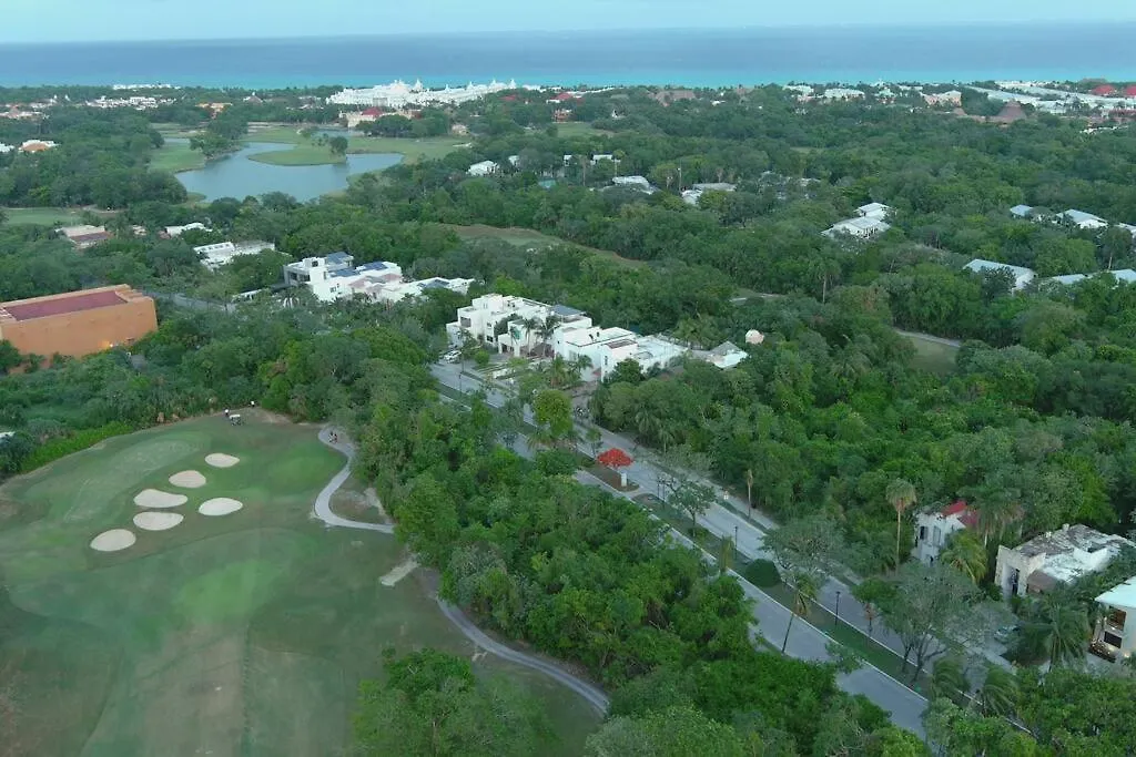 Villa Casa Pulpo Paradise In Gated Community Playa del Carmen